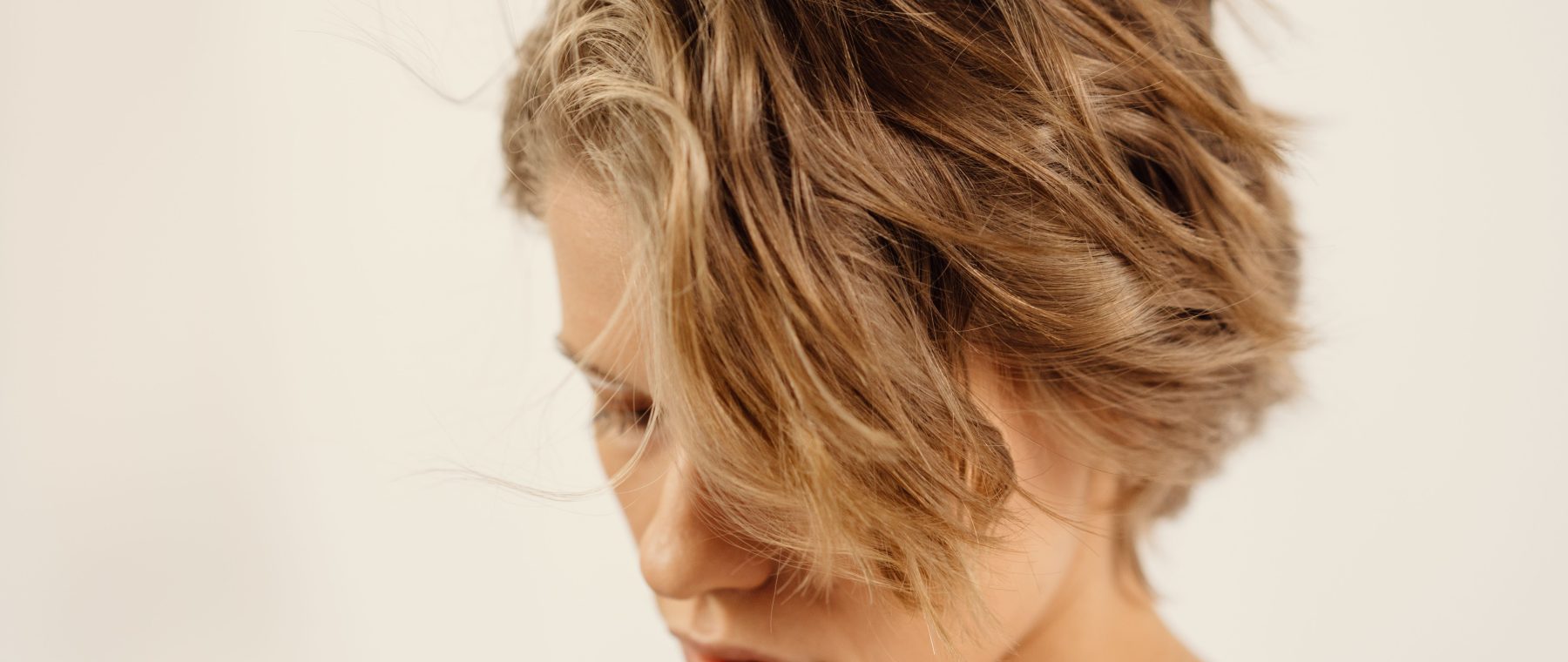 Balayage sur cheveux courts, ça marche vraiment ?