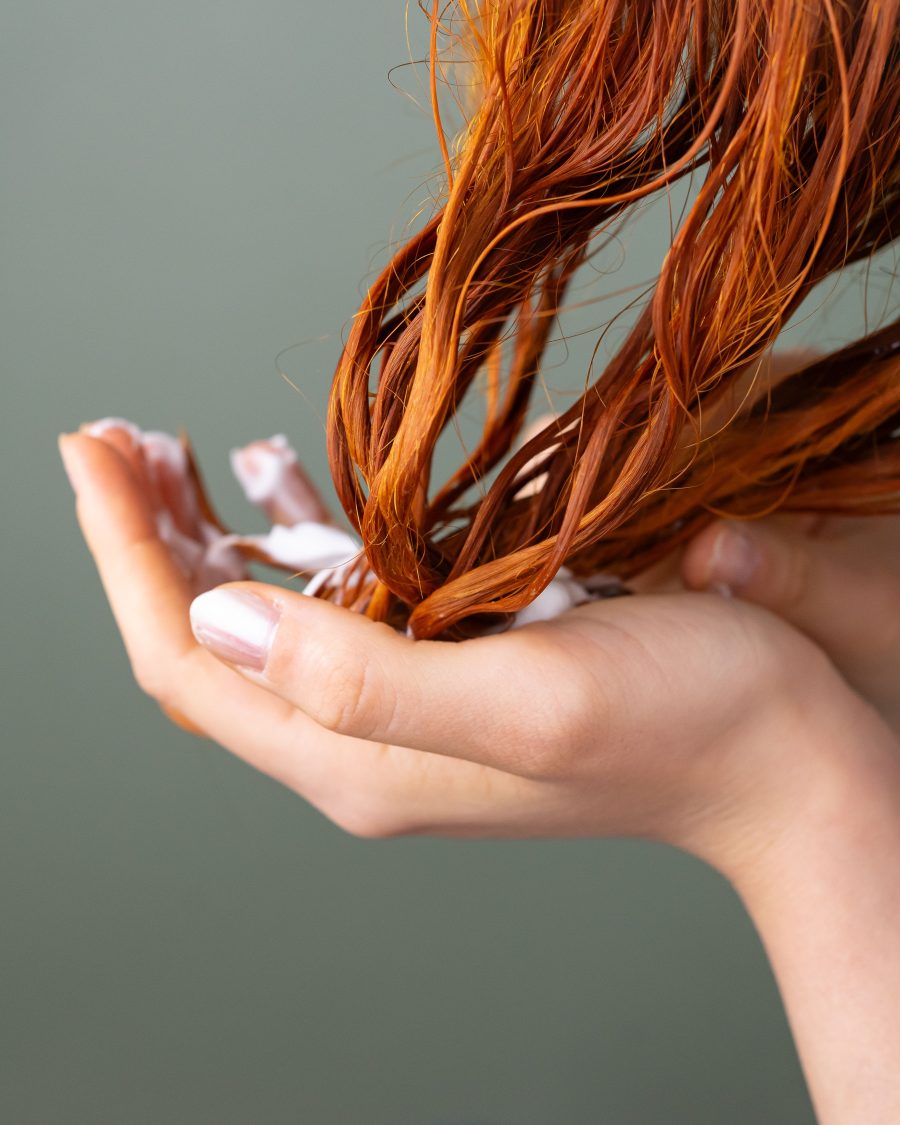 Comment bien appliquer son après shampoing pour les cheveux ?