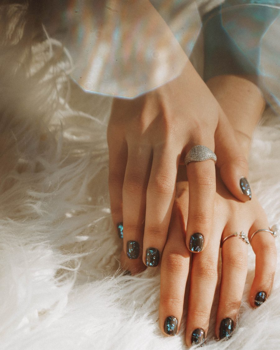 Quelle couleur et forme d&rsquo;ongles choisir cet hiver ?