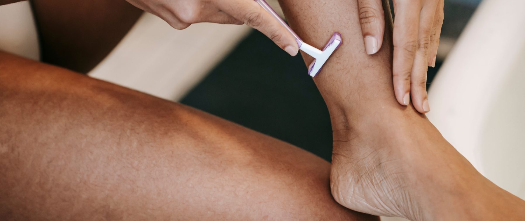 Poil incarné au maillot, comment le faire disparaître ?
